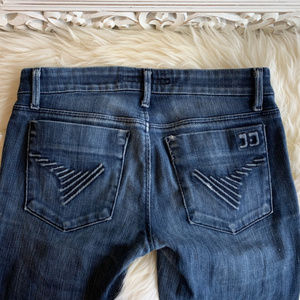 Joe's Jeans Rocker Fit - Size 26
